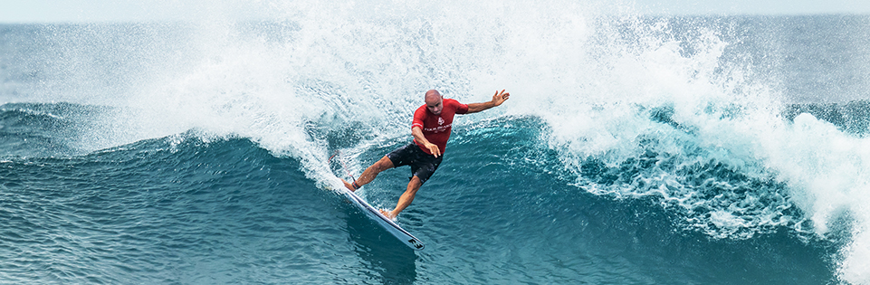 Shane Dorian Takes Home a Victory in the Twin-Fin Division