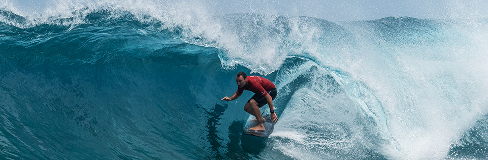 Joel Parkinson opens the Four Seasons Maldives Surfing Champions Trophy in style
